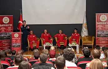 Türk Yıldızları, Selçuk Üniversitesinde!