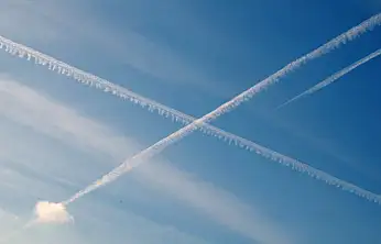 'Uçak izleri değil, kimyasal kuşatma!' Konya'daki bu izler yağışı engelliyor mu?