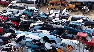 Hurda teşviği çıkacak mı? Eski araç sahipleri dikkat!