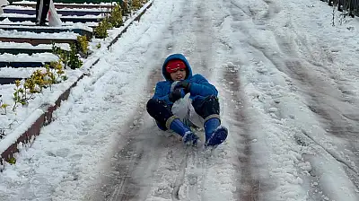 Kar yağışından dolayı 3 ilde okullar tatil!