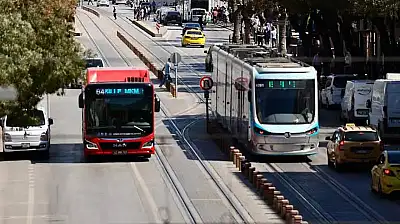 Konya'da 57 otobüs hattında değişiklik! Tramvay ve o otobüslerin seferleri duracak!