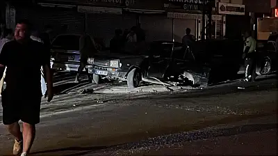 Konya'da feci kaza! Ortalık savaş alanına döndü: 6 yaralı!