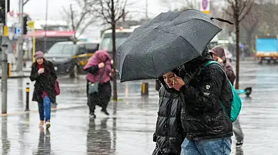 Konya'da hafta sonu plan yapanlar dikkat! 15 ilçeye sağanak alarmı verildi!