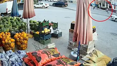 Konya'da markette bıçaklı saldırı! Ölümden böyle kaçtı, peşini bırakmadı... 