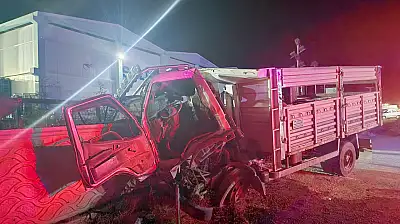Konya'da saniyeler içinde yaşanan kaza! Ölü ve yaralılar var!