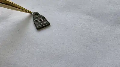 Konya'daki kazılarda bulundu! Bin yıllık muskadaki ters yazıların sırrı ne?