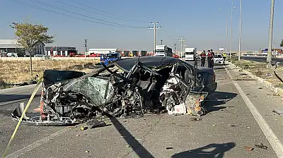 Konya yolunda acı kaza: Aynı aileden 2 ölü, 2 ağır yaralı!