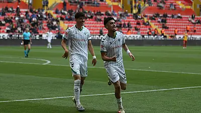 Konyaspor'da dört ayrılık! Genç oyuncular Arnavutluk'a kiralandı