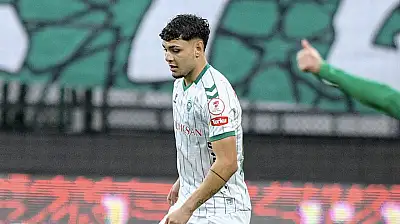 Konyaspor ile ilk maçına çıkan genç stoperden açıklama