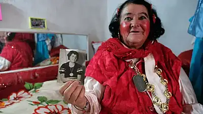 Son dakika: Konya'nın 'Kırmızılı Kadını' Sultan Özcan vefat etti!