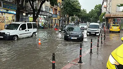 Sürücüler dikkat: Konya'da kuvvetli yağış sonrası o güzergahlar trafiğe kapatıldı!