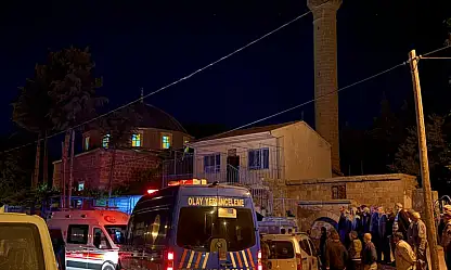 Cami cemaatine bıçaklı saldırı: 2 ölü!