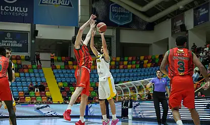 Konya BBSK evinde mağlup! 81-91
