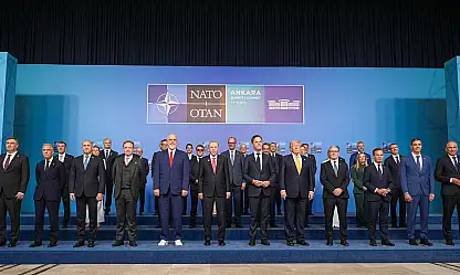 NATO liderleri Ankara'da aile fotoğrafında buluştu
