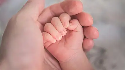 '24 haftalık ücretli doğum izni' Meclis'e sunulacak