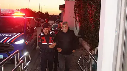 Çukurova Belediyesi soruşturmasında 49 gözaltı! Başkanlar adliyeye sevk edildi