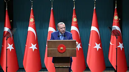 Cumhurbaşkanı Erdoğan: 'Finansal sistemimize sirayet etmiş herhangi bir risk mevzubahis değildir'