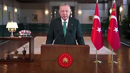 Erdoğan: İmam hatipler başarı çıtasını sürekli daha yükseğe taşıyor