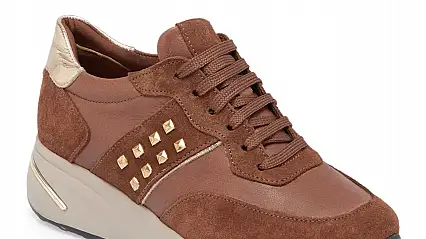 Kadın Sneaker'lar ile Kolay Kombinler