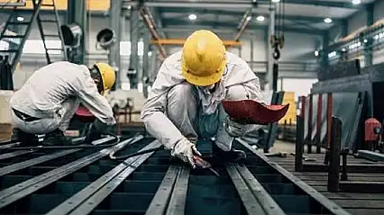 Ücretli çalışan sayısı yıllık yüzde 2,5 arttı