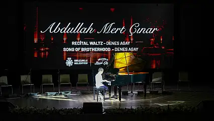 Konya'daki bu gösteri sanat tutkunlarını büyüledi!