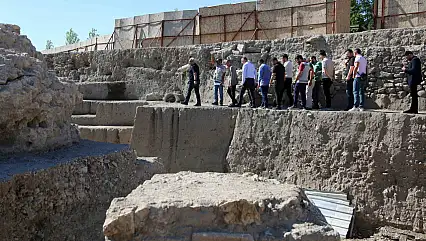 Konya'nın saklı tarihi geleceğe taşınıyor! Dünyanın gözü Meram'da