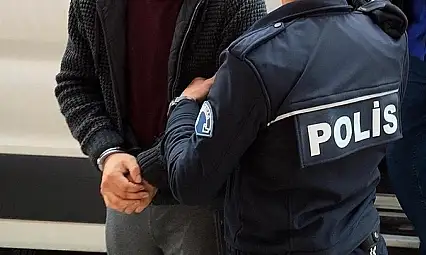 Kırmızı bültenle aranan kripto dolandırıcısı İstanbul'da yakalandı