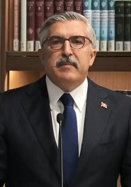 'Kütüphane Sohbetleri'nde Erdem Beyazıt yad edildi