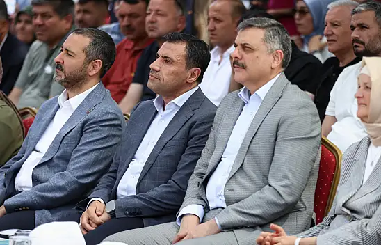 AK Parti Konya Teşkilatı'nın, Bakan Çiftçi'nin katılımıyla Yeşildağ çıkarması
