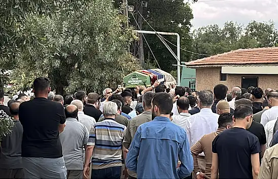 Akyokuş'ta feci son! Otomobille çarpışan 19 yaşındaki çocuk hayatını kaybetti