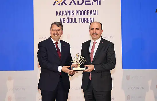 Başkan Altay bir kez daha takdir topladı: O projeler Konya'ya ödül getirdi!