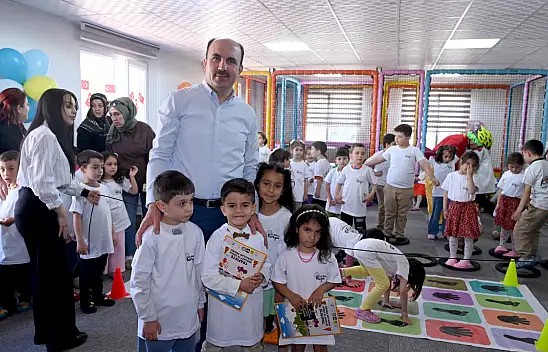 Başkan Altay, Konyalı miniklerin bisiklet heyecanına ortak oldu