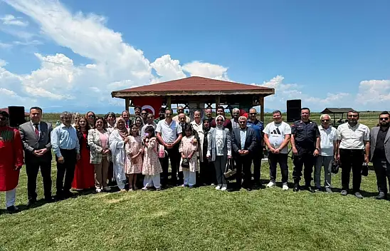 Beyşehir Gölü'nde kardeşlik rüzgarı esti