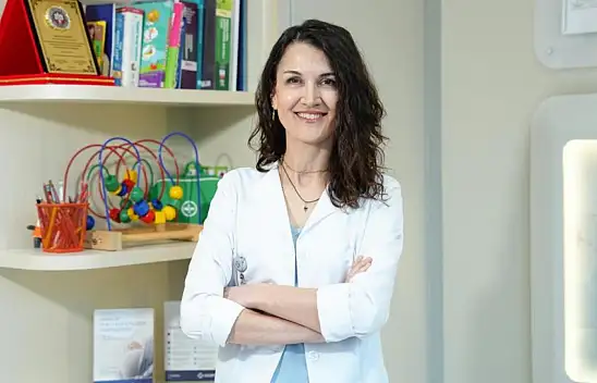 Bu yanlış, çocukların ayak sağlığıyla oynuyor!