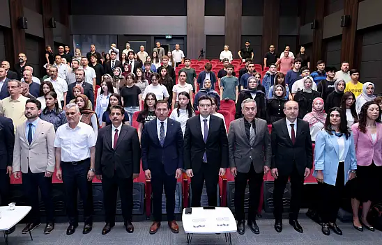 COP31'e doğru Karatay'da dev buluşma: Geleceği gençler şekillendiriyor!