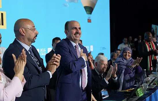 Cumhurbaşkanı Erdoğan, UCLG Başkanı seçilen Altay'ı telefonla tebrik etti