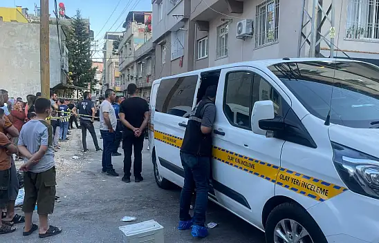 Eşini tüfekle öldürüp, sokakta rastgele ateş açtı 1 ölü, 4 yaralı!