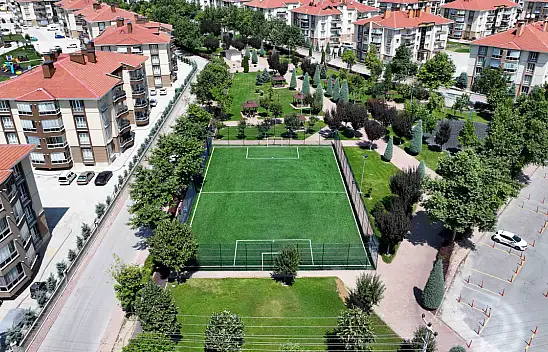 Karatay'da gençlere müjde: 14 saha için düğmeye basıldı!