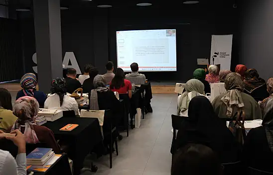 Konya'da 2 günlük dev bilim zirvesi tamamlandı