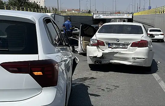 Konya'da 6 araç birbirine girdi! Zincirleme kazada yaralı var