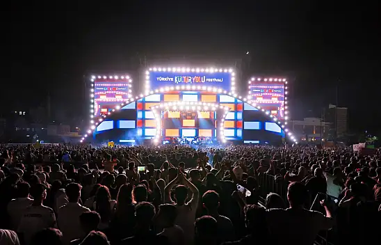 Konya'da 9 gün boyunca ücretsiz konser! İşte gün gün sahne alacak yıldızlar