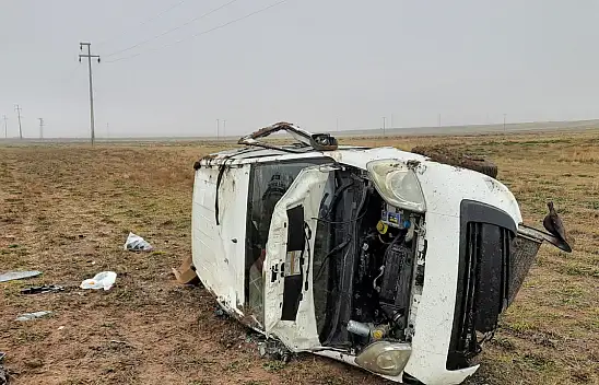 Konya'da araç şarampole devrildi! Ölü ve yaralılar var