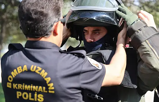 Konya'da bomba uzmanlarının ölümle dansı! Yerli ve milli robot Ertuğrul görevde