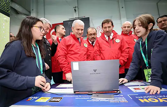 Konya'da büyük final! Robotlar yarıştı, hayaller gerçeğe dönüştü