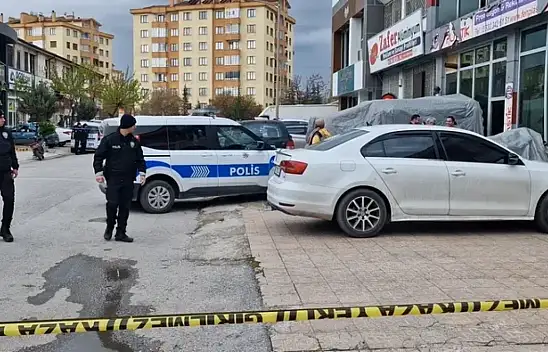 Konya'da dünür dehşeti: Babasını öldüren kayınpederini katletmişti karar verildi!