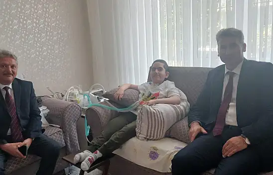 Konya'da eğitime engel yok! Öğrenciler evlerinde ziyaret edildi