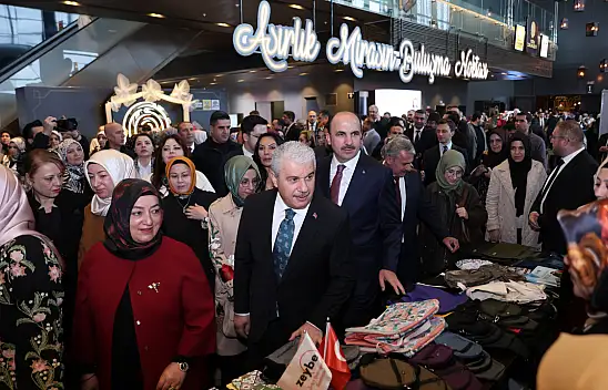 Konya'da El Emeği Şöleni! Altın Dokunuşlar Festivali'ne Rekor Katılım