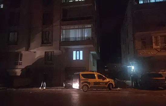 Konya'da hava almak isteyen genç balkondan düştü