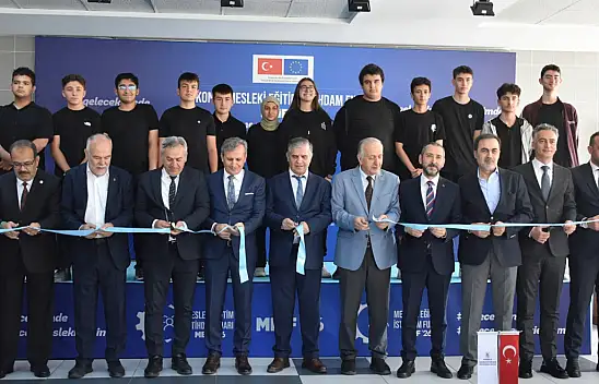 Konya'da iş dünyası ile öğrencileri buluşturacak fuar başladı!