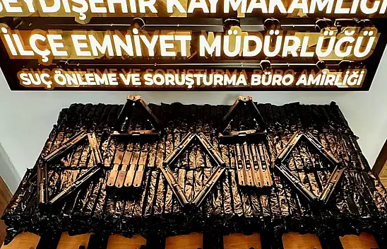 Konya'da kaçakçılık operasyonu: Aracından bin 560 adet silah parçası çıktı!